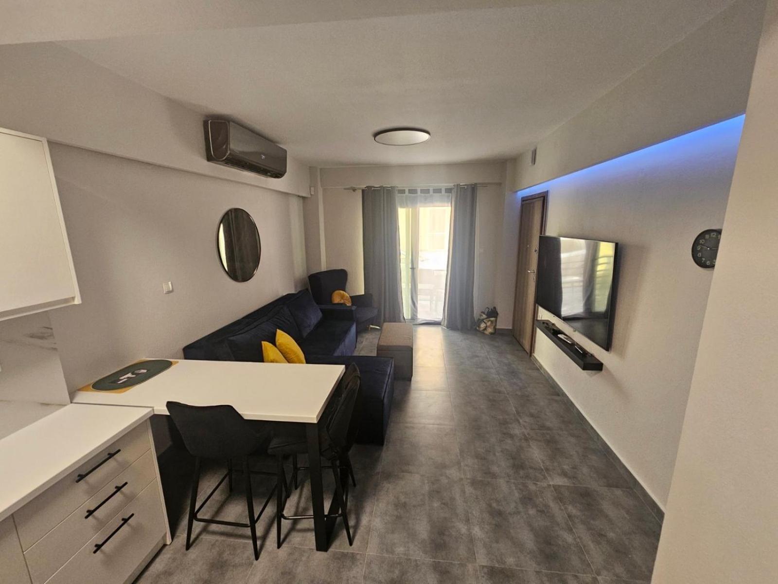 Apartment Artemis Orfanion
